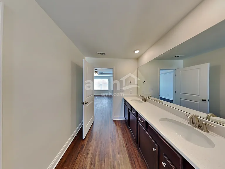 5223 Virtue Ave — Photo 16