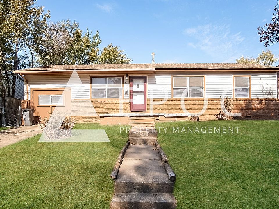 1st image of 1933 W 49th Pl