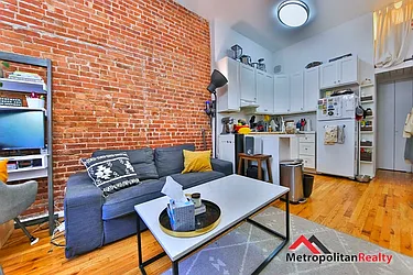 Rented by Metropolitan Realty