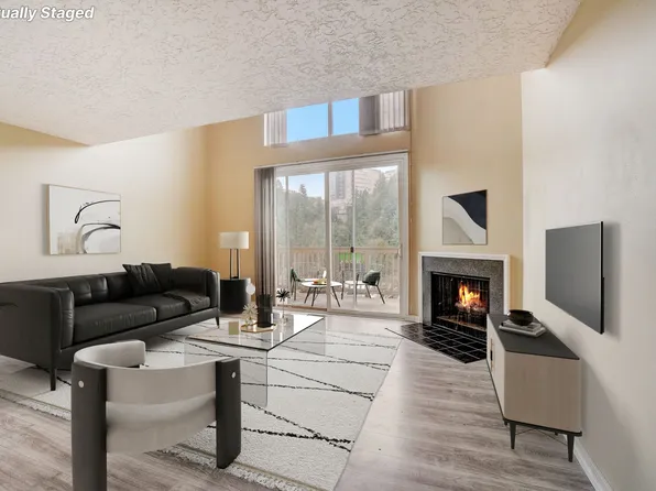 (undisclosed Address), Portland, OR 97201