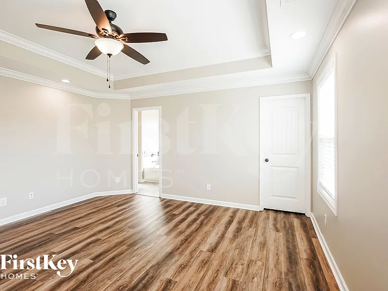 1544 Kestrel Dr — Photo 12