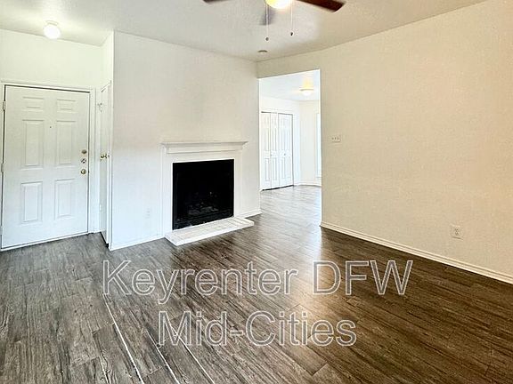 3rd image of 1114 Holly St
