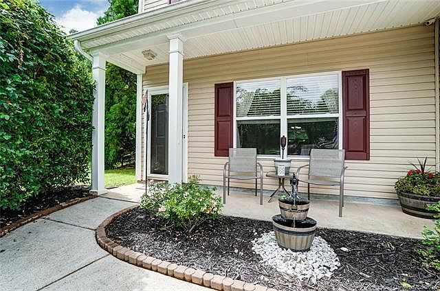 1st image of 114 Clacton Ct #105