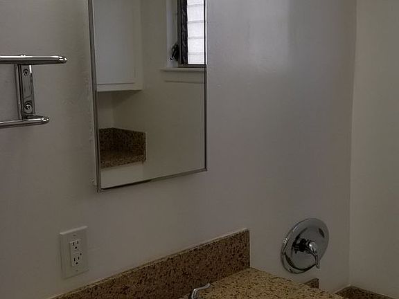 2nd image of 1031-1037 N Ogden Dr #1037-02