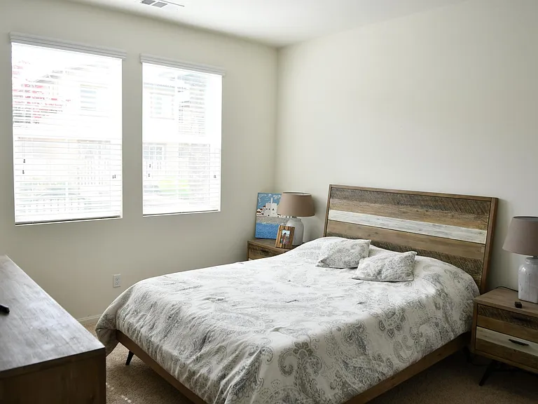 460 Prosperity Dr — Photo 5