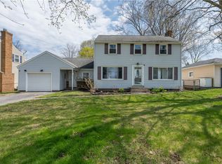 140 Northgate Rd, Rochester, NY 14616