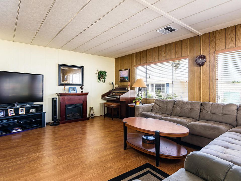 1st image of 200 N El Camino Real Space 46