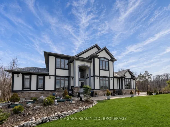 1040 Oakhill Blvd, Fort Erie, ON L0S 1N0