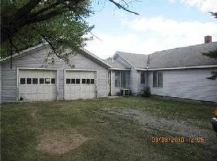 1832 Yargerville Rd, La Salle, MI 48145