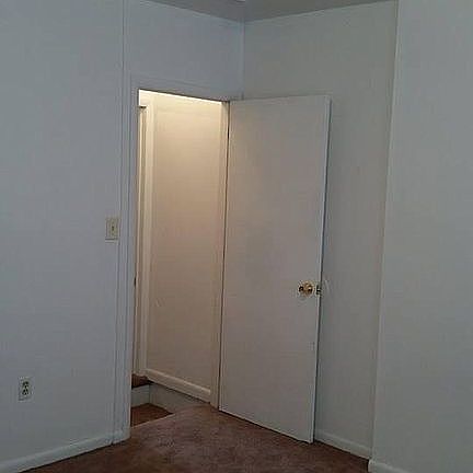 4th image of 1011 Kirkwood St