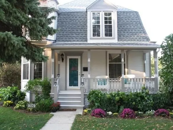 N88W16170 Park Blvd, Menomonee Falls, WI 53051