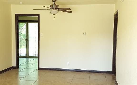 4th image of 1441 Stafford Dr