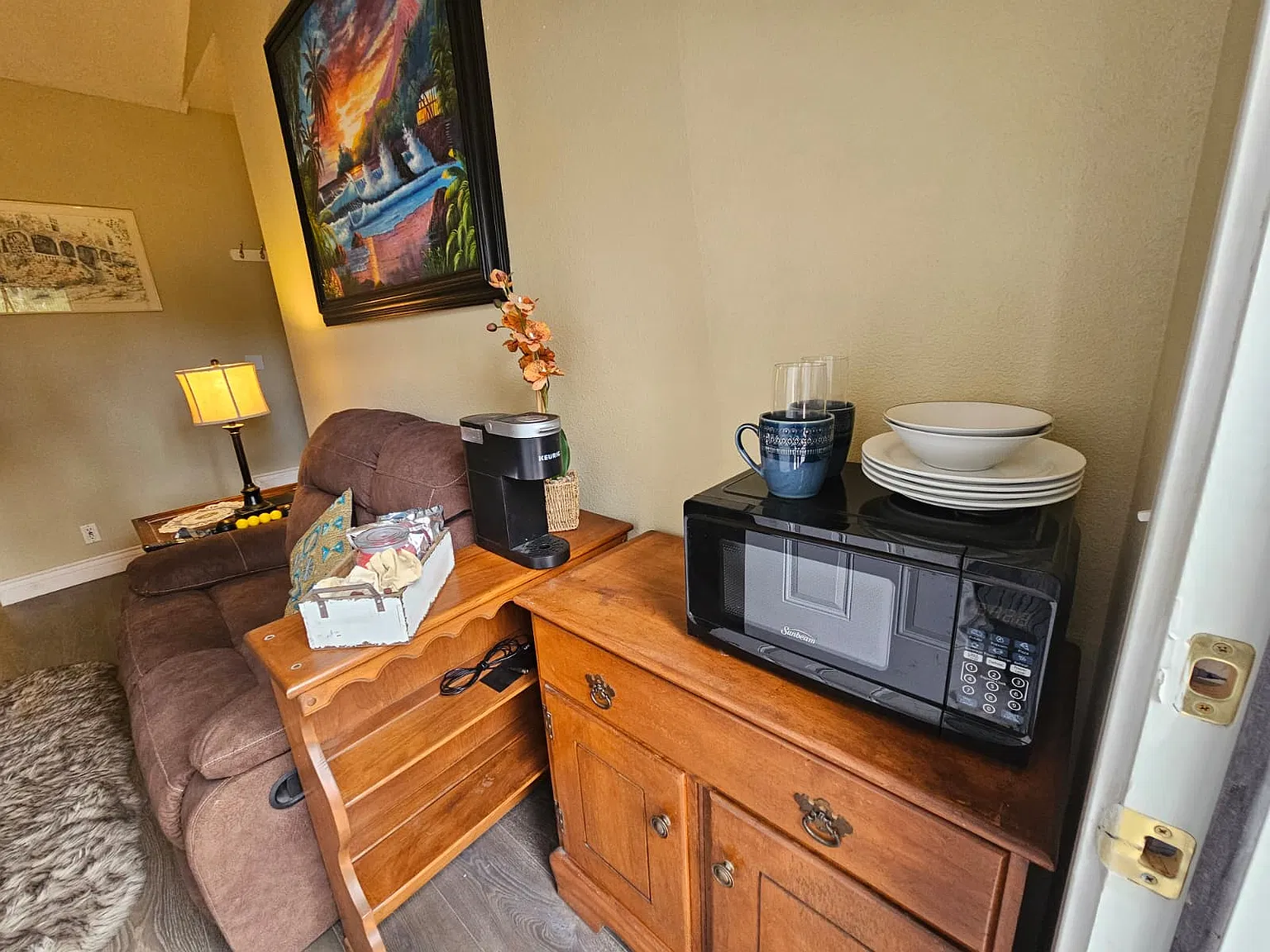 1 bed, 360 sqft, $2,000 — Photo 3
