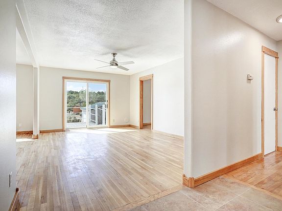 4th image of 77 Camino Alto