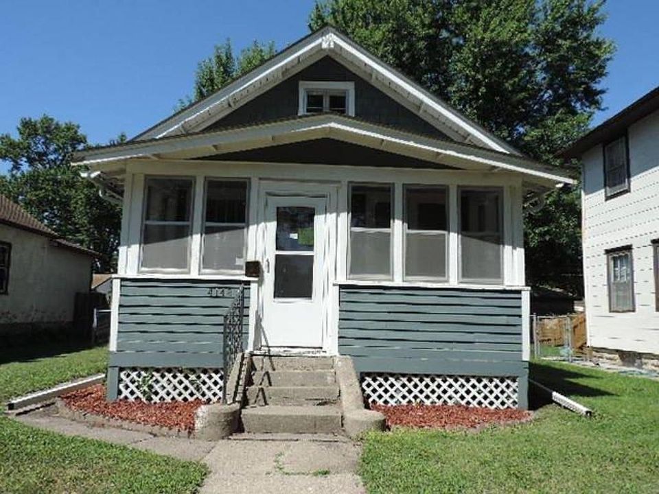 1st image of 4148 45th Ave S