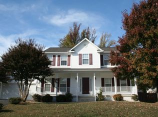 27 Cavalry Ridge Rd, Fredericksburg, VA 22405