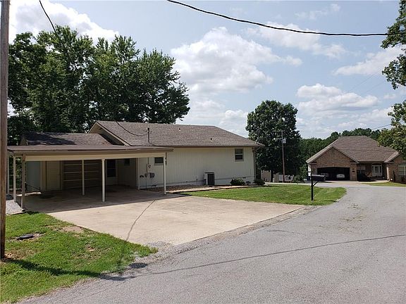4th image of 21 Ettington Dr