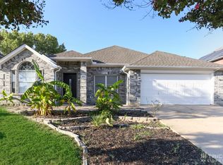 305 Pointer Pl, Arlington, TX 76002
