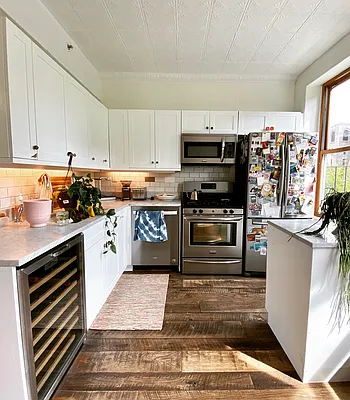 Rented by Compass | media 8