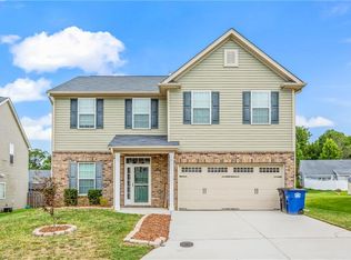 4974 Long Grove Dr, Kernersville, NC 27284