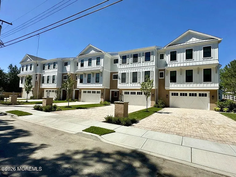 2113 River Rd #A — Photo 2