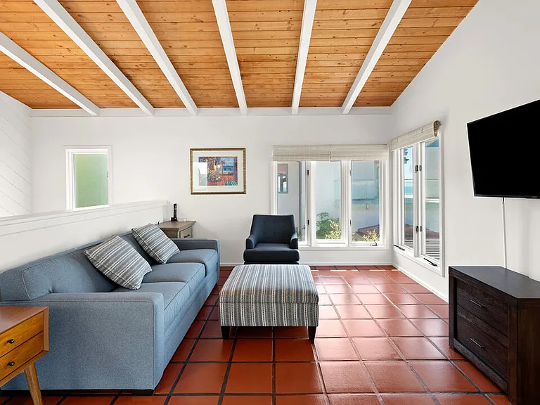 32054 Pacific Coast Hwy — Photo 40