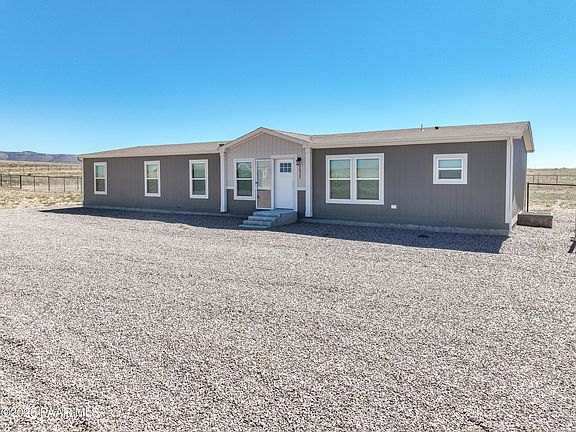 2nd image of 26927 N Chicory Way