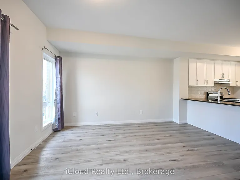 720 Grey St #58 — Photo 12