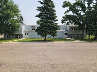 213 Walnut St, Turtle Lake, ND 58575