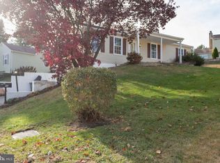 13 Windemere Ct, Downingtown, PA 19335