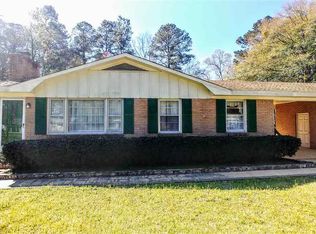 3302 E Woodburn Dr, Florence, SC 29506