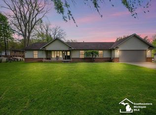 19210 Haggerty Rd, Belleville, MI 48111