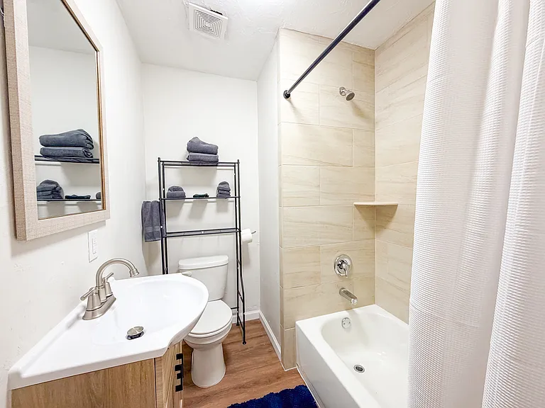 1617 Airport Dr — Photo 22