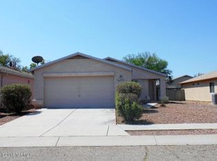 8970 E Weyburn Dr, Tucson, AZ 85730