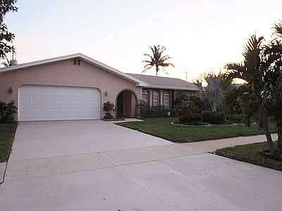 4th image of 1205 Bay Dr E