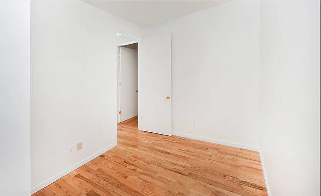 Rented by Dugri Real Estate  | media 11