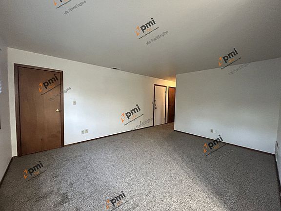 4th image of 156 Pine St #4