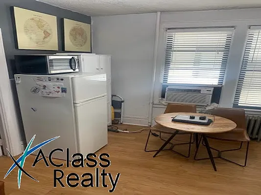 Rented by A Class Realty Corp | media 2