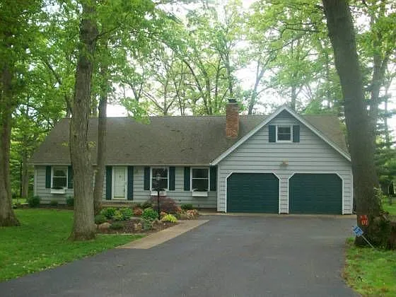 127 Oak Hvn photo 1