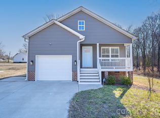 15 Hill St, York, SC 29745