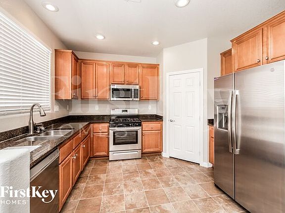 4th image of 6025 Mazeno Peak St