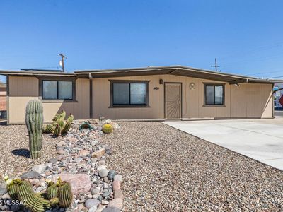 1430 W Roger Rd, Tucson, AZ, 85705