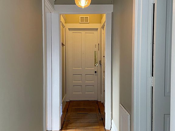 2nd image of 1401 S 3rd St #5