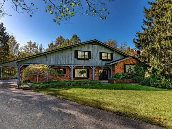 3322 Cole Rd, New Richmond, OH 45157