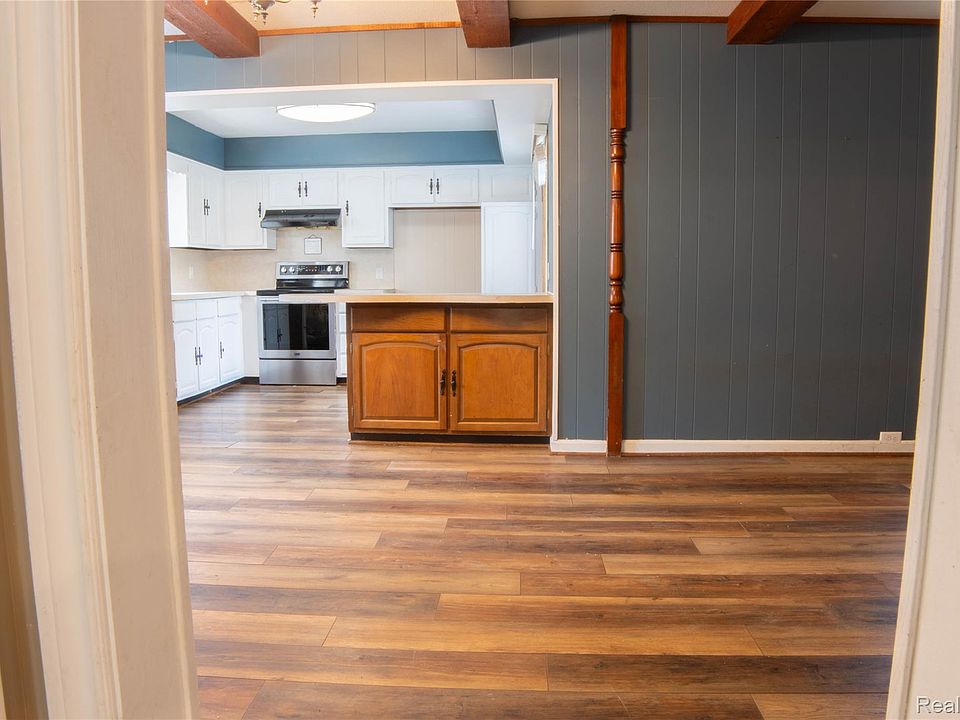 21 5th St, photo 6