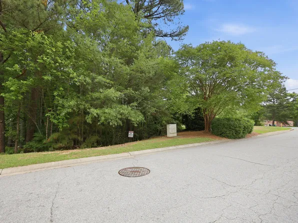 817 Oakhall Dr Lot Res, Holly Springs, NC 27540