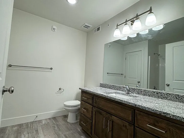 238 Ella Ln — Photo 9