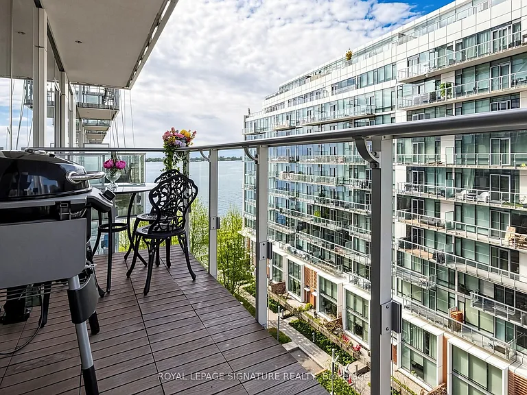 39 Queens Quay E #830 — Photo 27