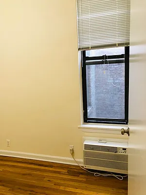 Rented by Urban Real Estate Inc | media 14