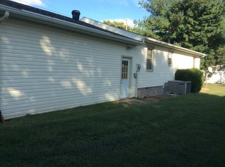 3225 Southgate Dr, Hopkinsville, KY 42240